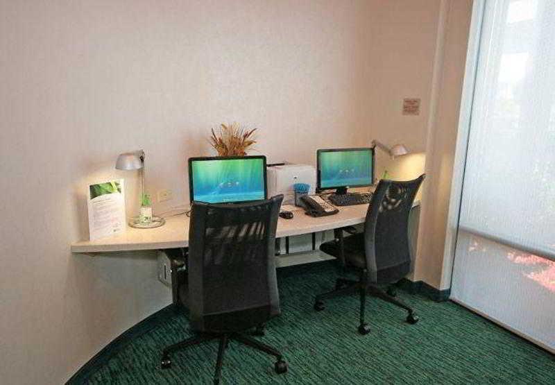 Springhill Suites By Marriott Winston-Salem Hanes Mall Eksteriør billede